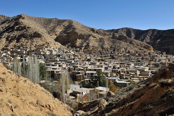 فارسیان؛ روستای دلربای گلستان، دشت اسب های وحشی در انتظار گردشگران