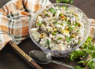 طرز تهیه سالاد خوشمزه تن ماهی